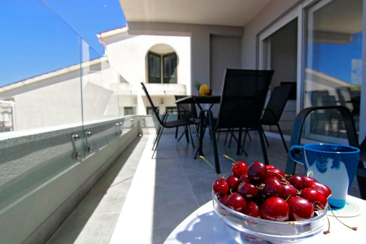 Apartments Luna Novalja Luaran gambar
