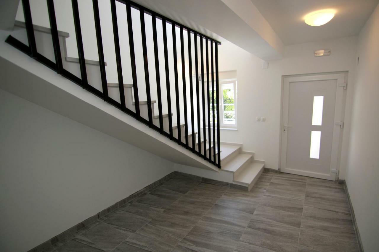 Apartments Luna Novalja Luaran gambar